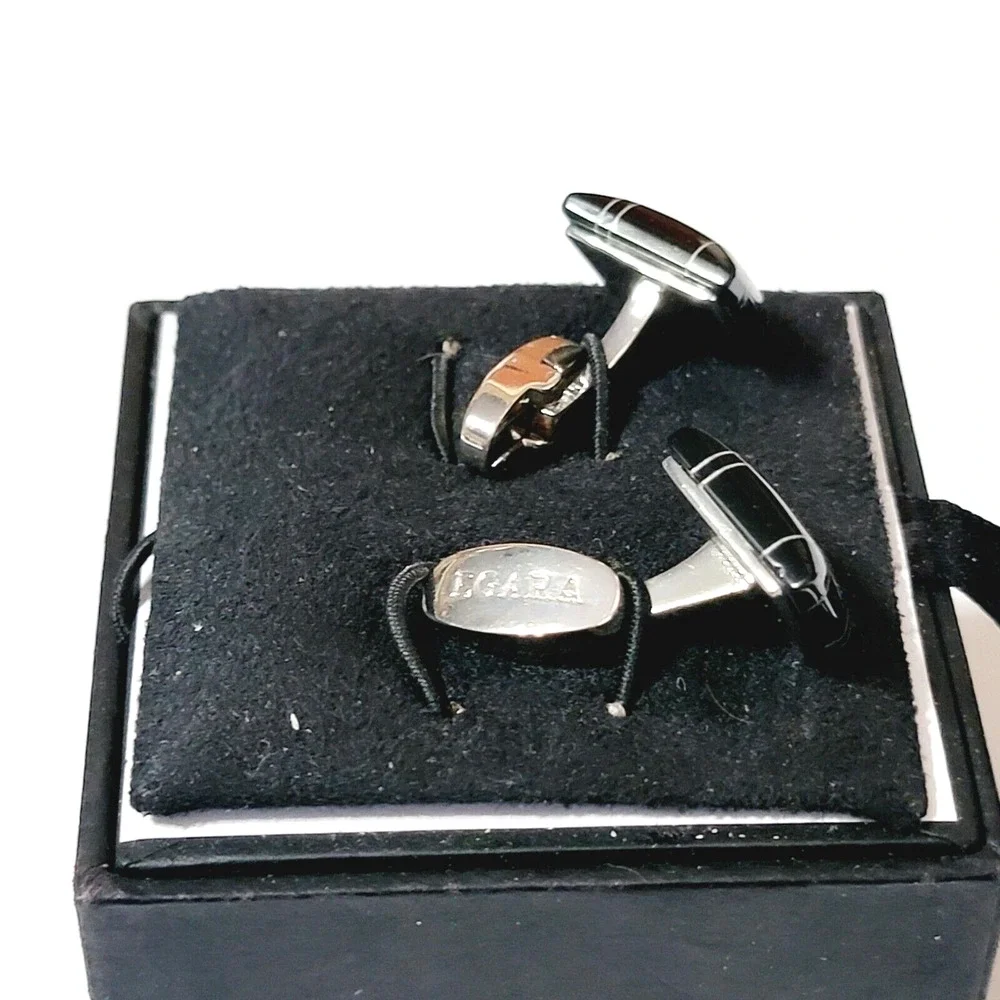 Engara cufflinks featuring